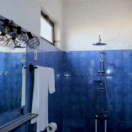 The Bongos - Socially Conscious Rooms, Part Of The Rate Goes To Charity Aparthotel 3*
