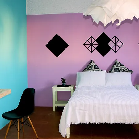 The Bongos - Socially Conscious Rooms, Part Of The Rate Goes To Charity 3*